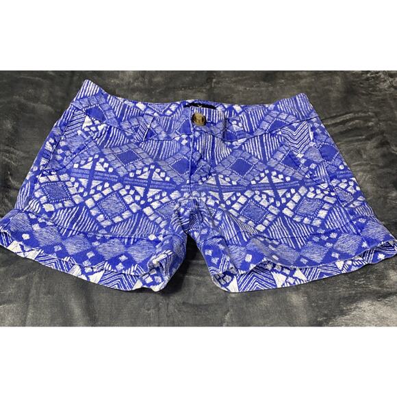 American Eagle Shorts Womens Size 00 Midi Stretch Blue Diamond Print - Picture 1 of 4